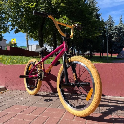 s3 multimedia-1-z 7102403567.jpg