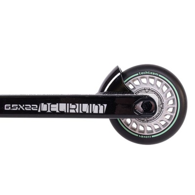 s3 multimedia-1-9 7293355821.jpg